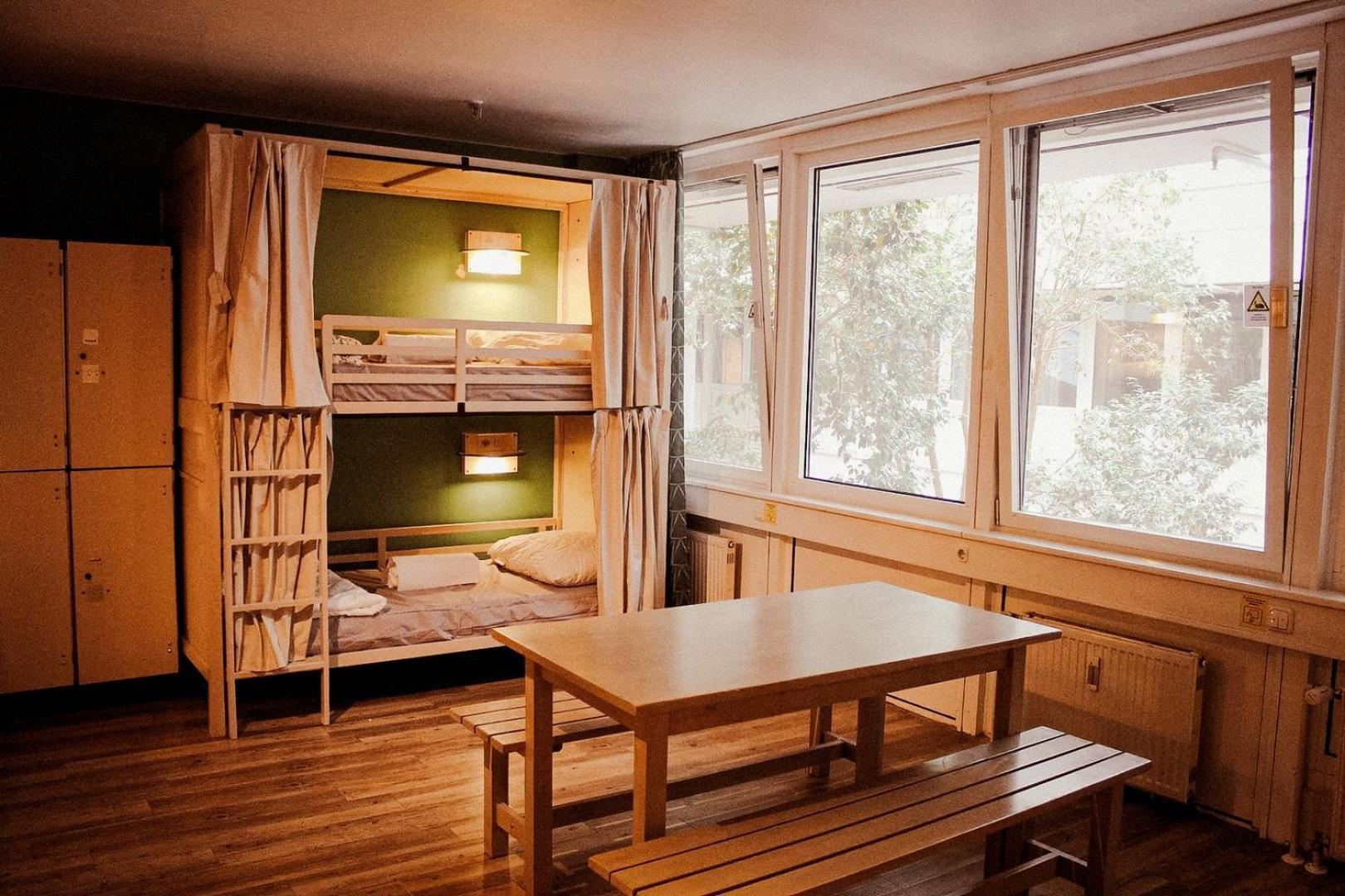 Bed 6-Bed Dormitory Room,1774449316:JPEG